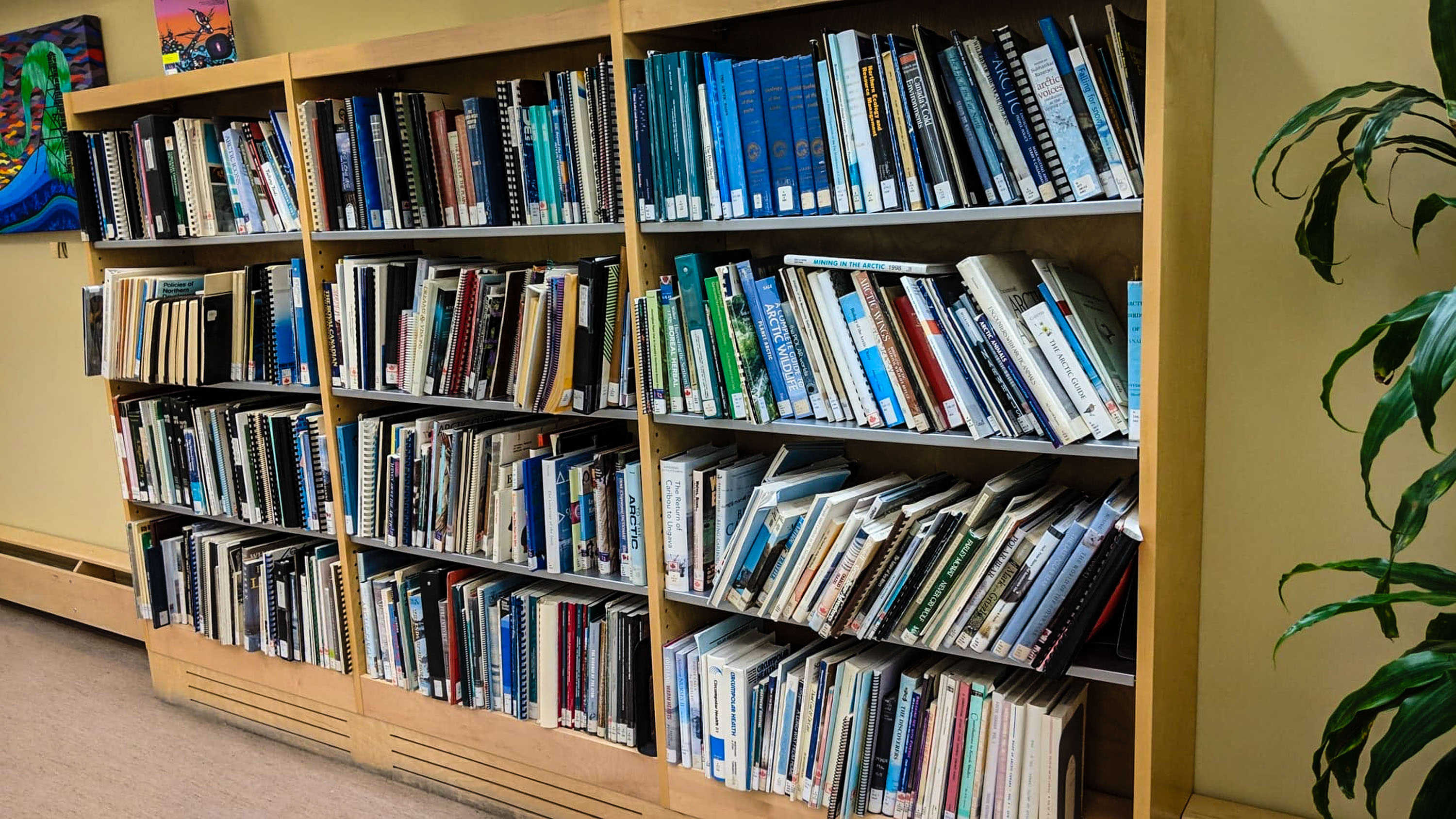 Two Hay River schools receive combined $40K for books