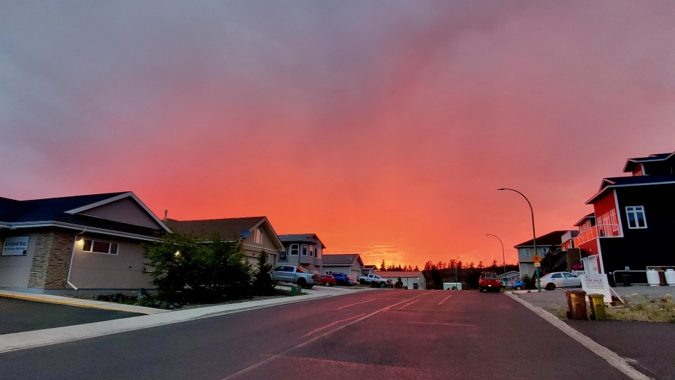 Homes in Yellowknife's Niven Lake as the sun sets on a July evening in 2021