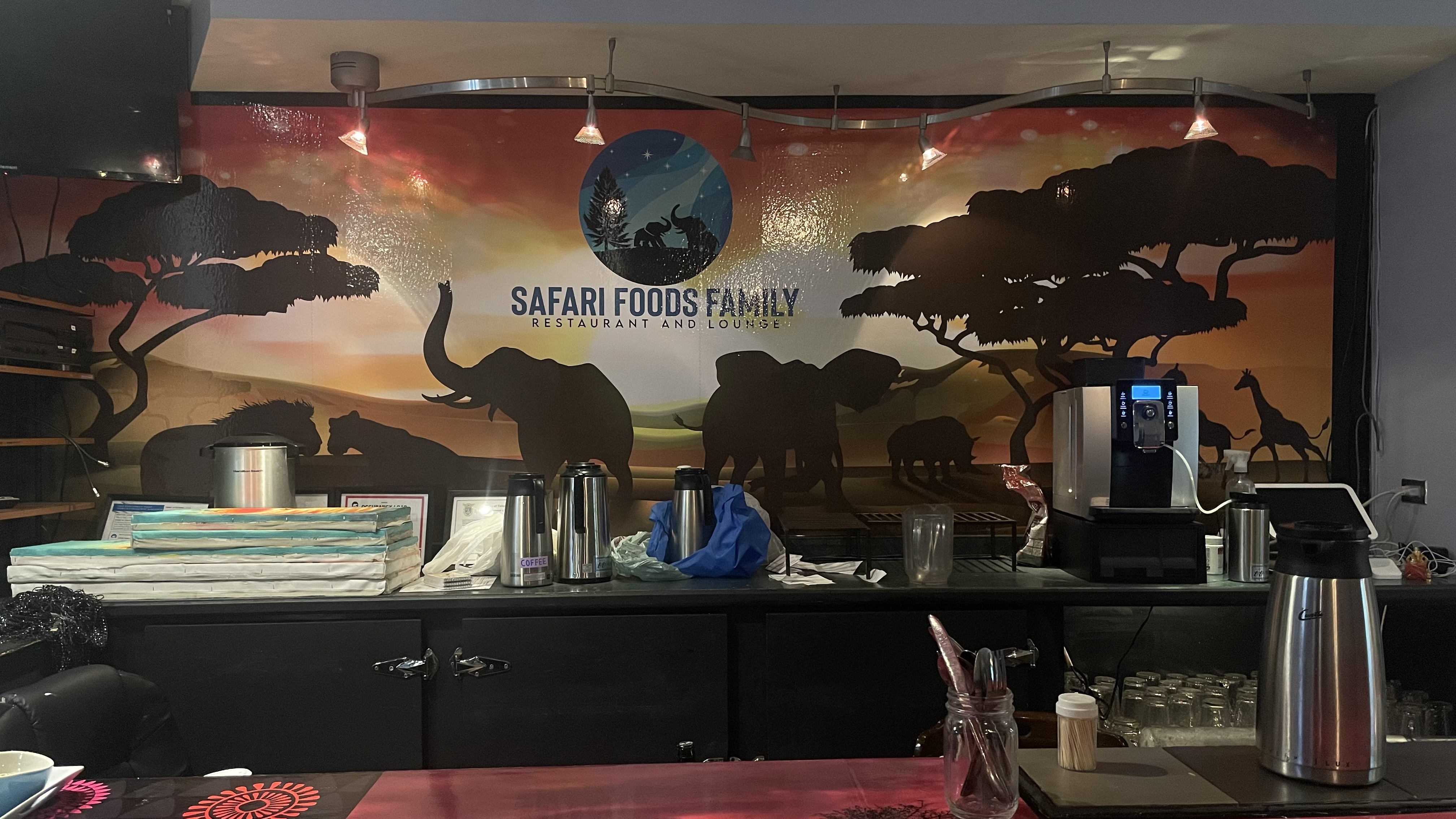 Inside Safari Foods Family Restaurant and Lounge in downtown Yellowknife on July 4, 2022. Megan Miskiman/Cabin Radio