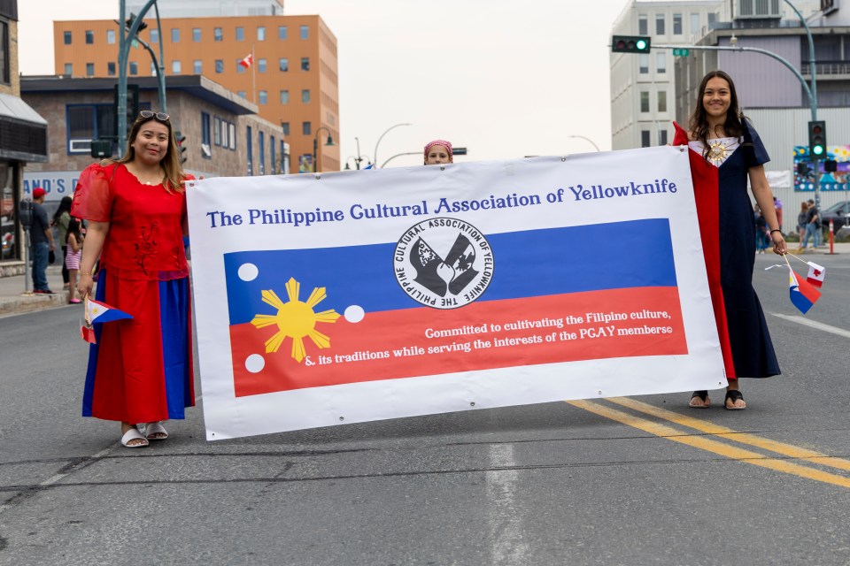 Members of the Philippine Cultural Association of Yellowknife.