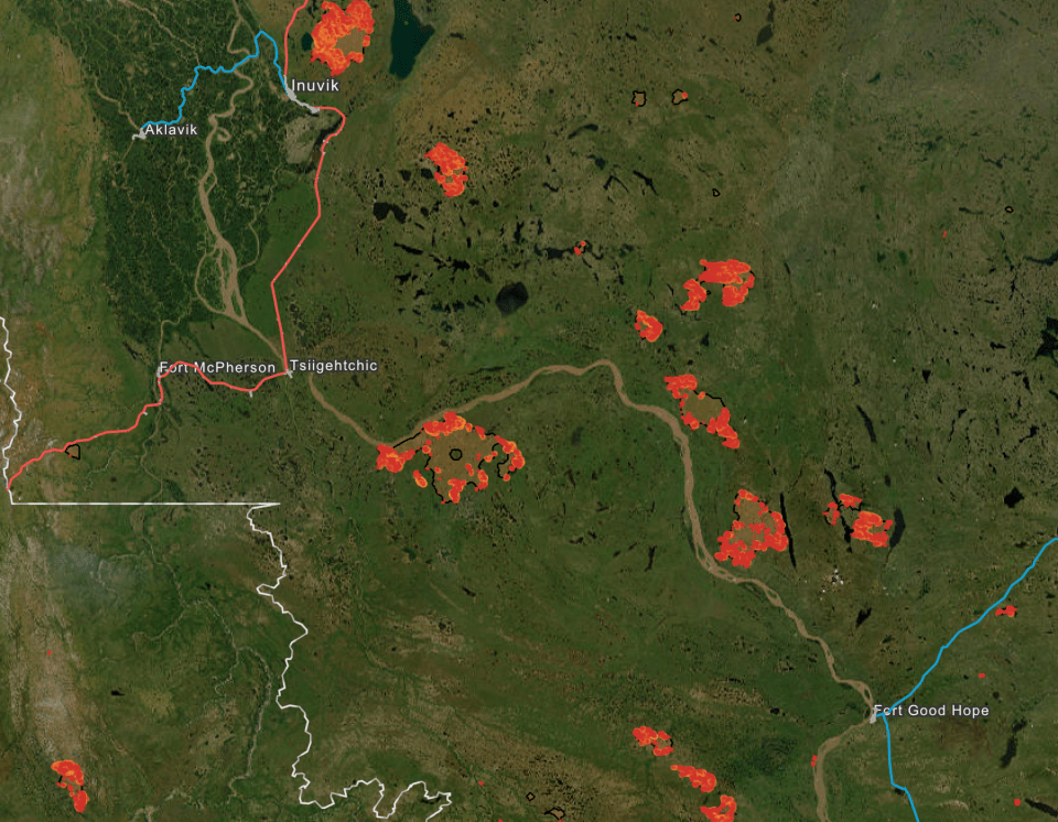 Wildfire hot-spots and burn areas in the vicinity of Fort Good Hope and Inuvik as of August 10, 2023.