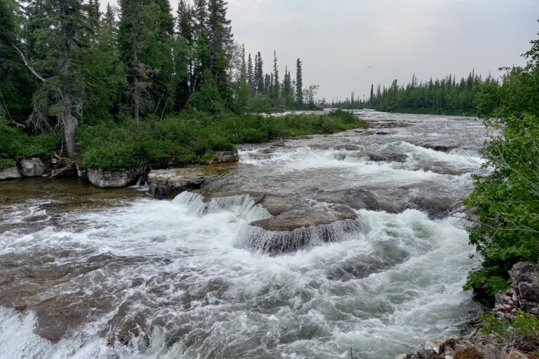 The La Martre River just above Whatì Falls. Chloe Williams/Cabin Radio