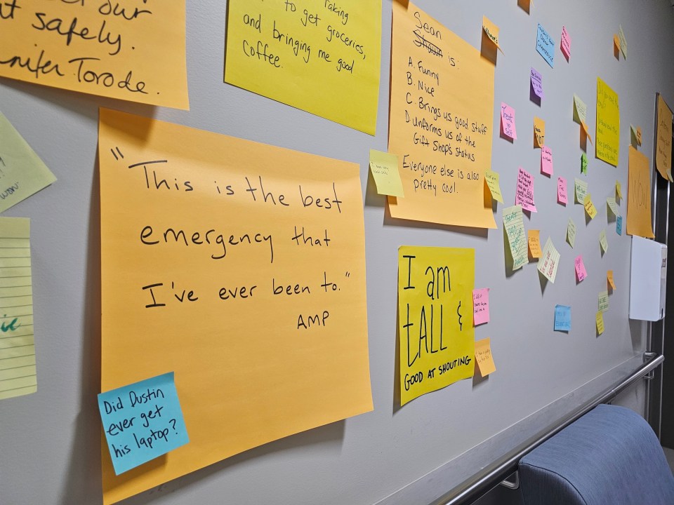 A wall of messages left by people during the evacuation. Ollie Williams/Cabin Radio