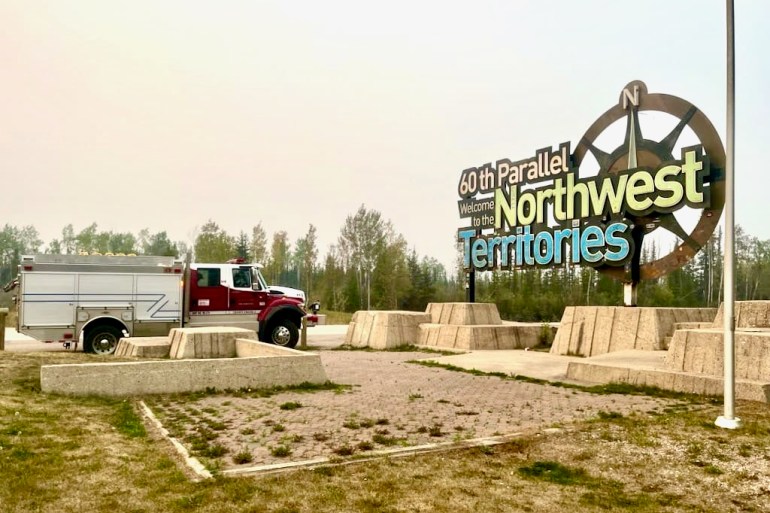 A fire truck from Drayton Valley/Brazeau County Fire Services on its way to Hay River. Photo: Drayton Valley/Brazeau County Fire Services