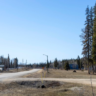 The community of Kakisa. Ollie Williams/Cabin Radio