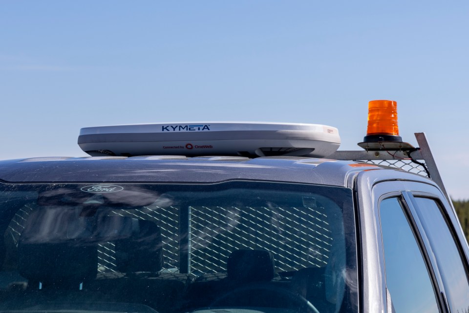 The Kymeta platform mounted to the F-150's roof. Ollie Williams/Cabin Radio