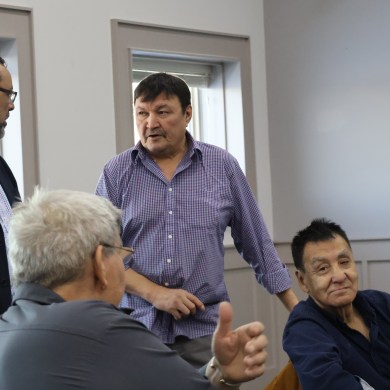 Sahtu leaders like MLA Danny McNeely, centre, at a meeting with Food Banks Canada and Nutrition North. Aastha Sethi/Cabin Radio