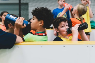 A drinks break. Sarah Pruys/NWT Soccer