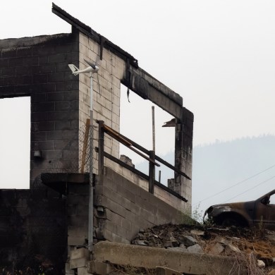 A building in Lytton, BC after a wildfire. Edgar Bullon/Dreamstime