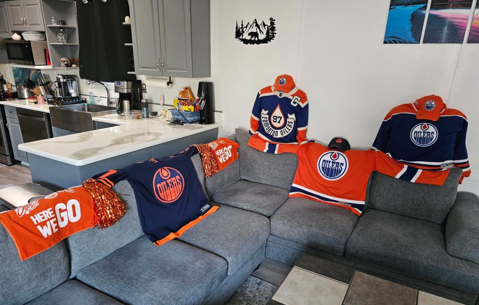 Sandra Rosenau sent us this photo of an immaculately prepped living room ahead of the Stanley Cup final...
