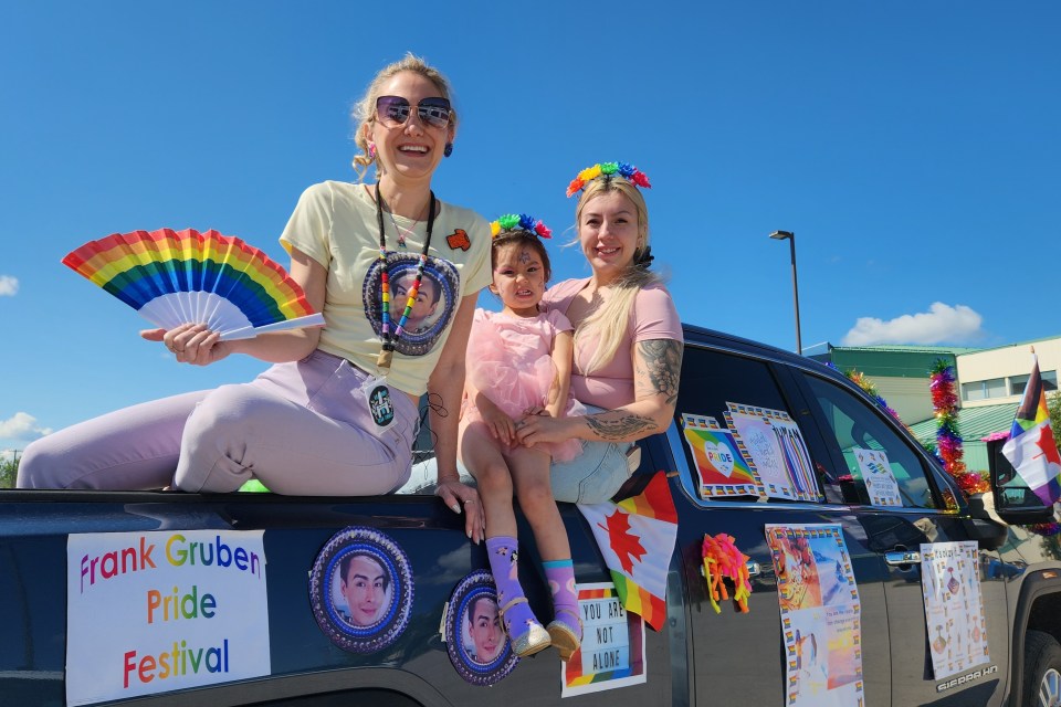 Amy Ryan and Taylor Tuckey. Karli Zschogner for Cabin Radio