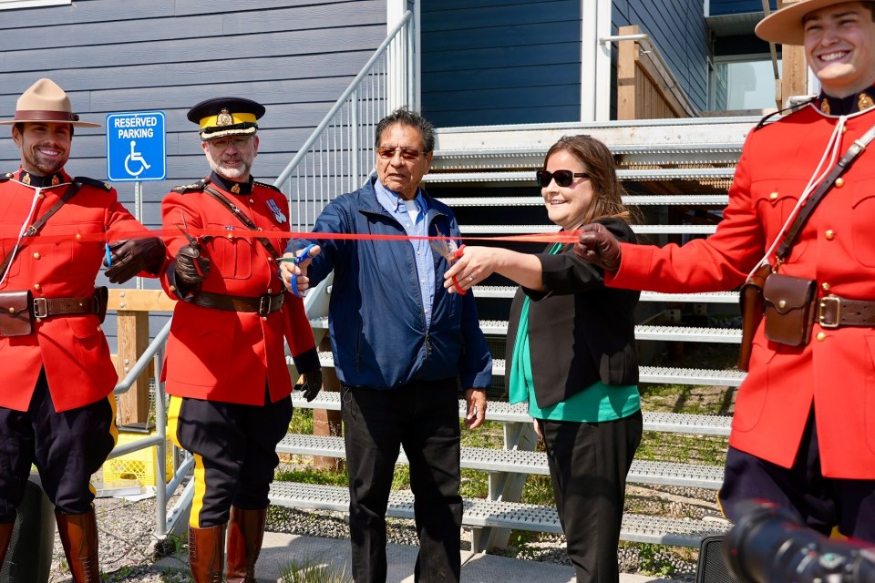 From left: Whatì detachment commander Cpl Wesley Neal, Chief Supt Dyson Smith, Chief Charles Nitsiza, Charlene Doolittle and Cst Jessy McIntee. Photo: RCMP