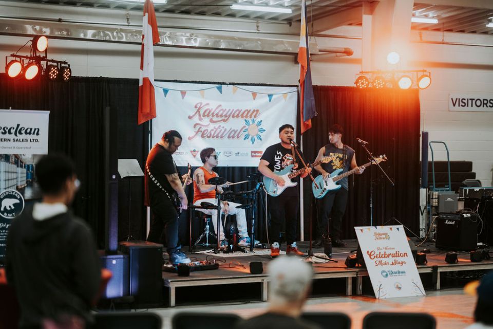 Northwyne & The Harana Crew perform at the festival. Billy Refugia/Philippine Cultural Association of Yellowknife