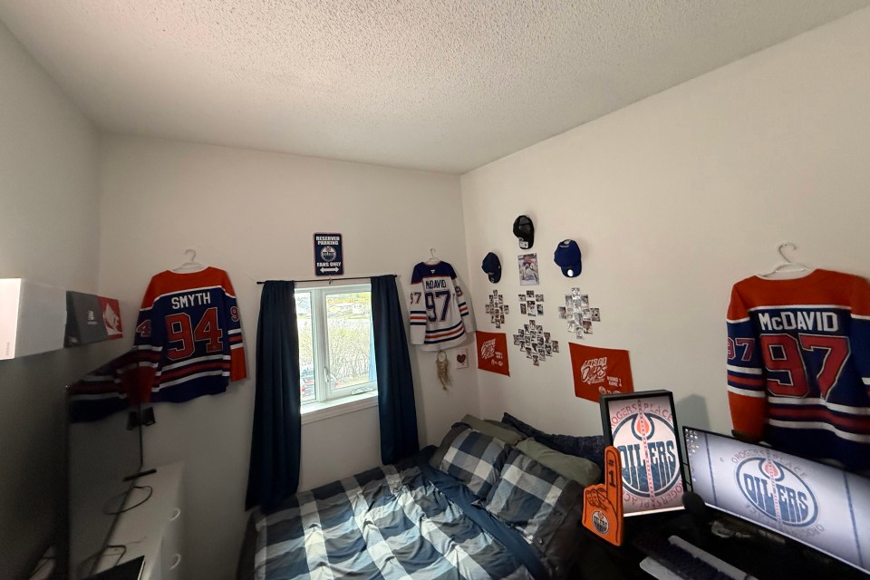 Tyler Biggs decorates his room in full Oilers memorabilia every time the Stanley Cup playoffs come around.