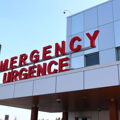 The emergency department entrance at Stanton Territorial Hospital. Emily Blake/Cabin Radio
