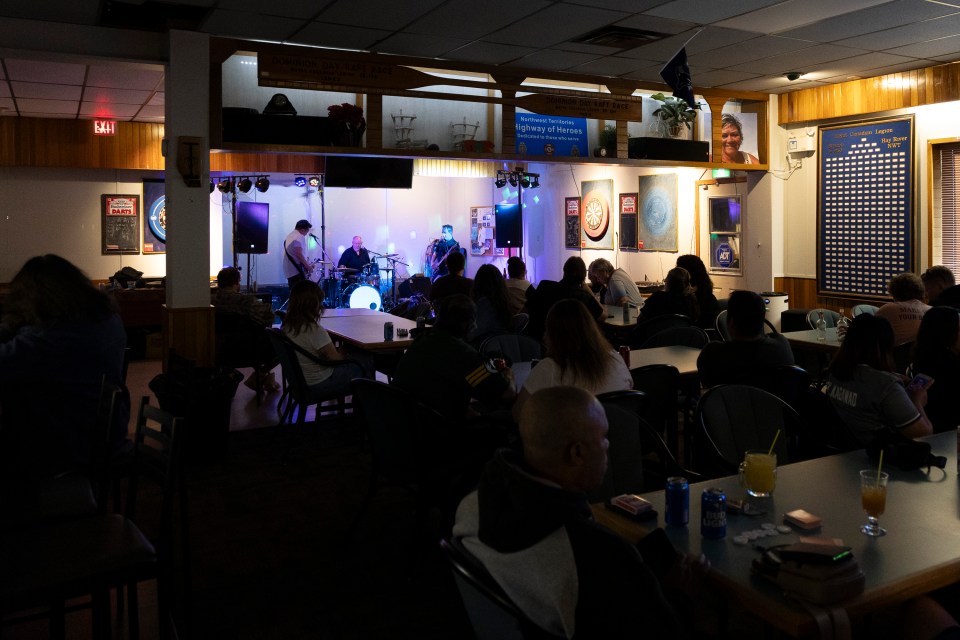 Priscilla's Revenge at the Hay River Legion. Ollie Williams/Cabin Radio