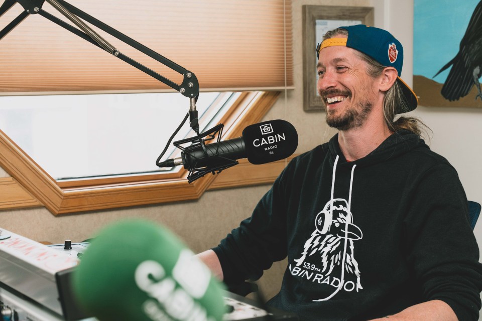 Cabin Radio's Scott Letkeman modelling a 93.9 FM hoodie. Sarah Pruys/Cabin Radio
