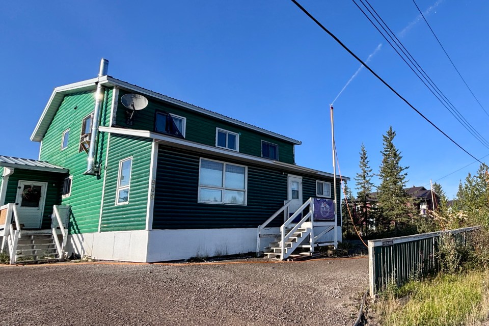 A sprinkler outside a home in Whatì. Mike Westwick/GNWT