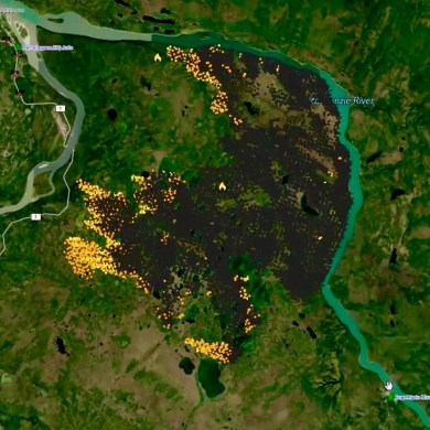 An NWT Fire map showing fire FS014 on September 6, 2025.