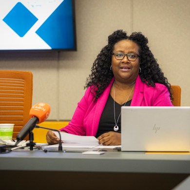 Senior assistant auditor general Paule-Anny Pierre at a news conference in Yellowknife on October 28, 2025. Ollie Williams/Cabin Radio