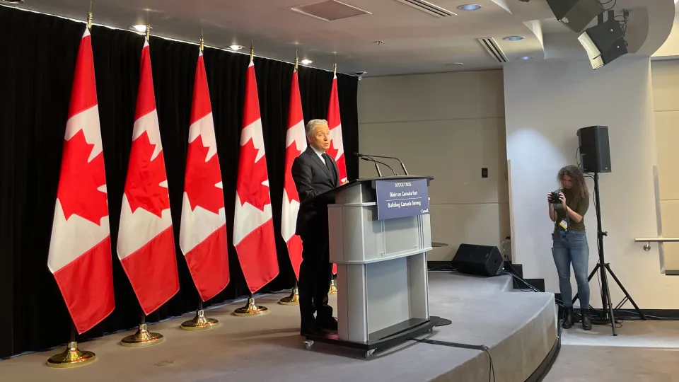 Finance minister François-Philippe Champagne speaks to reporters about the 2025 budget on November 4, 2025. Claire McFarlane/Cabin Radio