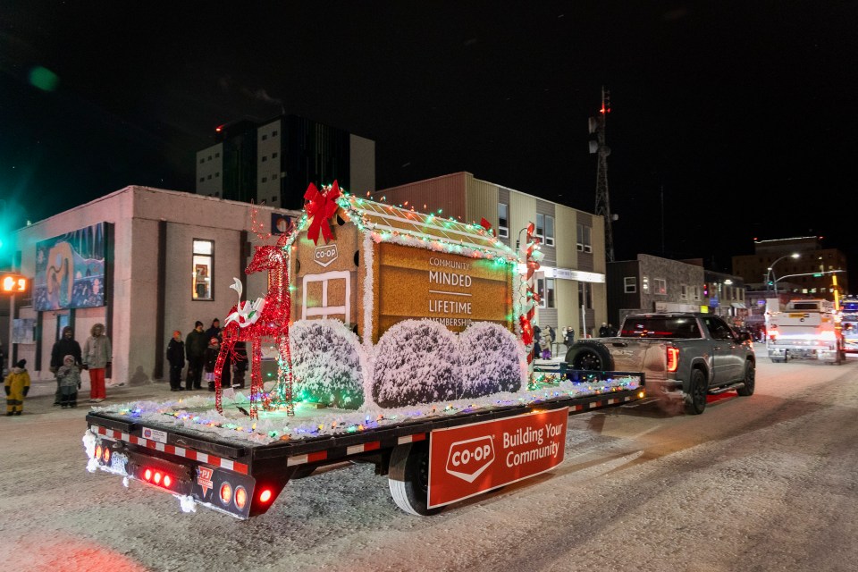 The Lakeshore Co-op's float. Ollie Williams/Cabin Radio