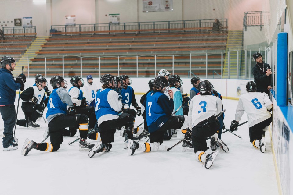 A coach describes the next drill at the U18 male hockey tryouts. Sarah Pruys/City of Yellowknife