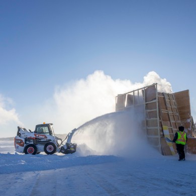 Workers build Yellowknife's 2026 Snowcastle in temperatures of -35C. Freeze Frame/Snowkings' Winter Festival