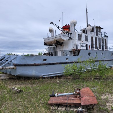 The Radium Franklin in 2025 at the MTS Shipyard in Hay River. Photo: John Vandenberg