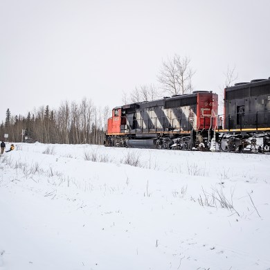 A CN Rail train leaves Hay River in January 2019. Ollie Williams/Cabin Radio