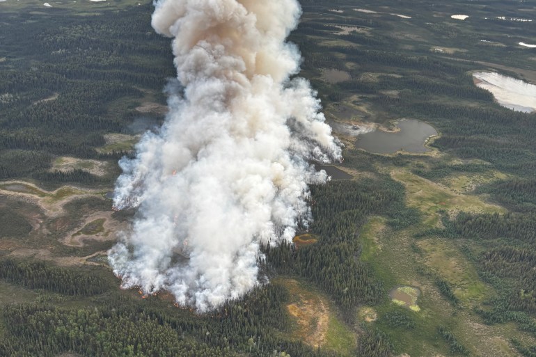 An NWT Fire image of fire FS016 distributed on June 27, 2026.