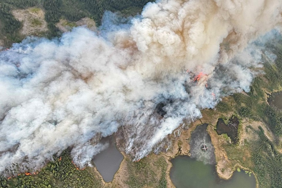 An NWT Fire image of fire FS016 distributed on June 27, 2026.