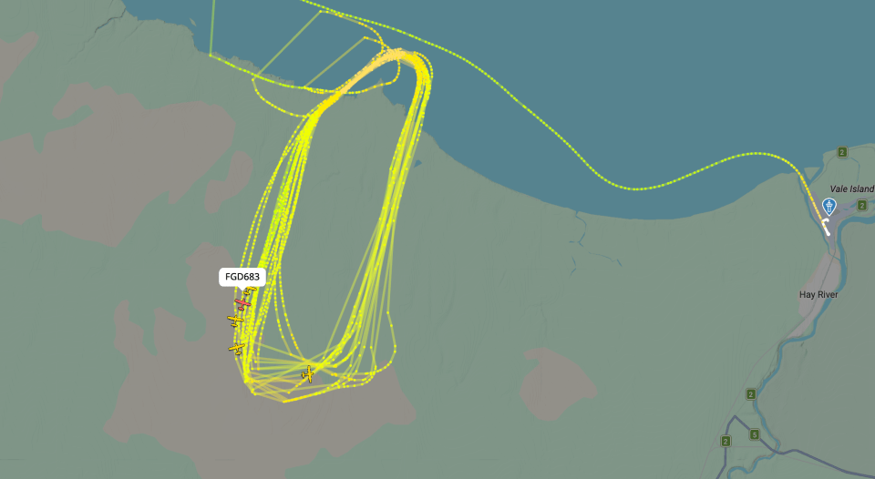 A FlightRadar image shows skimmers working above fire SS019 on June 28, 2026.