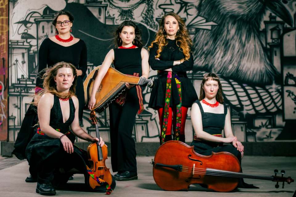 Daughters of Donbas. Photo: Carlos M Gárate