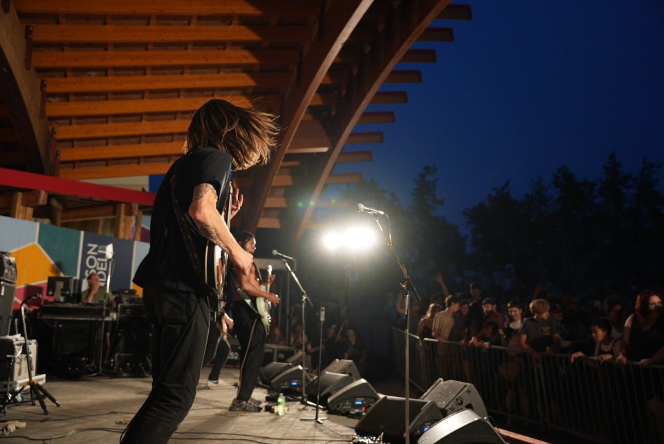 The OBGMs on the main stage at Folk on the Rocks 2026. Kai Wilson/Cabin Radio