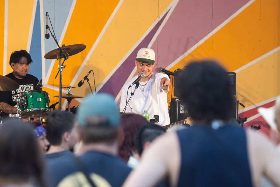 Drives the Common Man on the main stage. Kai Wilson/Cabin Radio