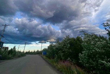 Storm clouds filled the sky above Inuvik last weekend. Photo: Leah Jacobson