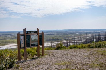 A sign overlooking the salt plains in Wood Buffalo National Park. Ollie Williams/Cabin Radio