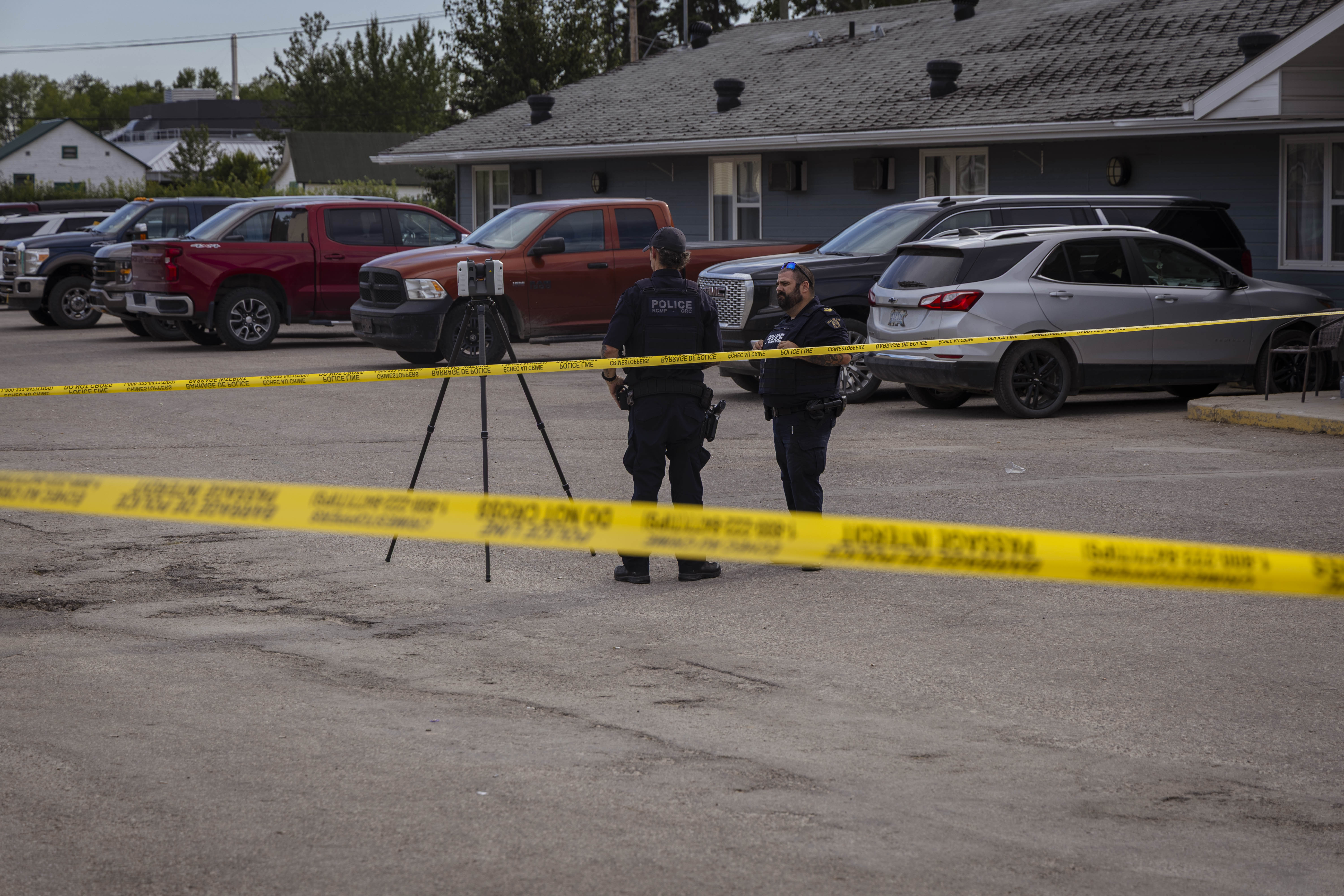 Police lift Fort Smith shelter in place order after shooting