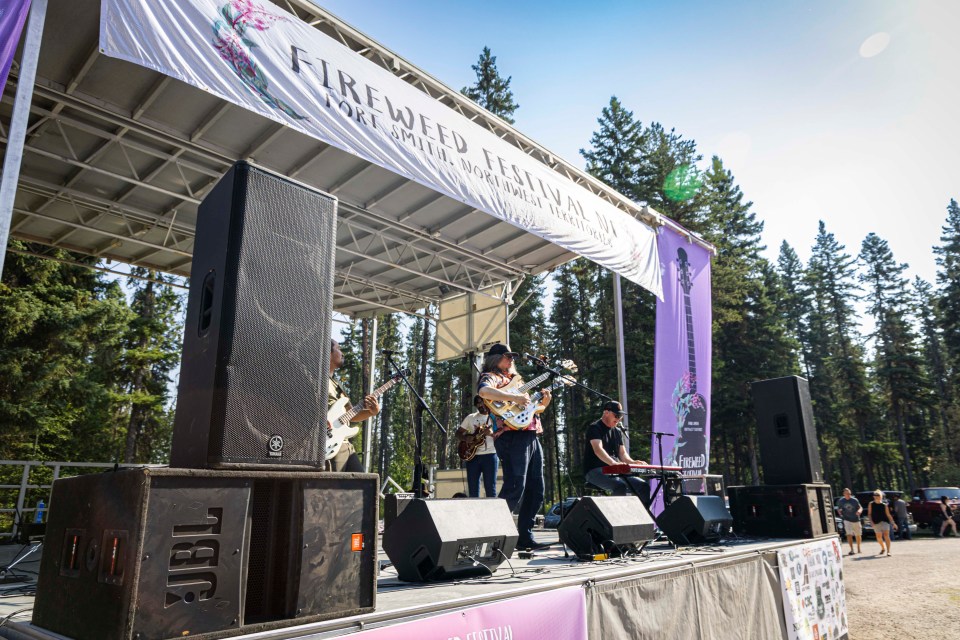 The Straydogs, Sunday's opening act at the Fireweed Festival. Ollie Williams/Cabin Radio